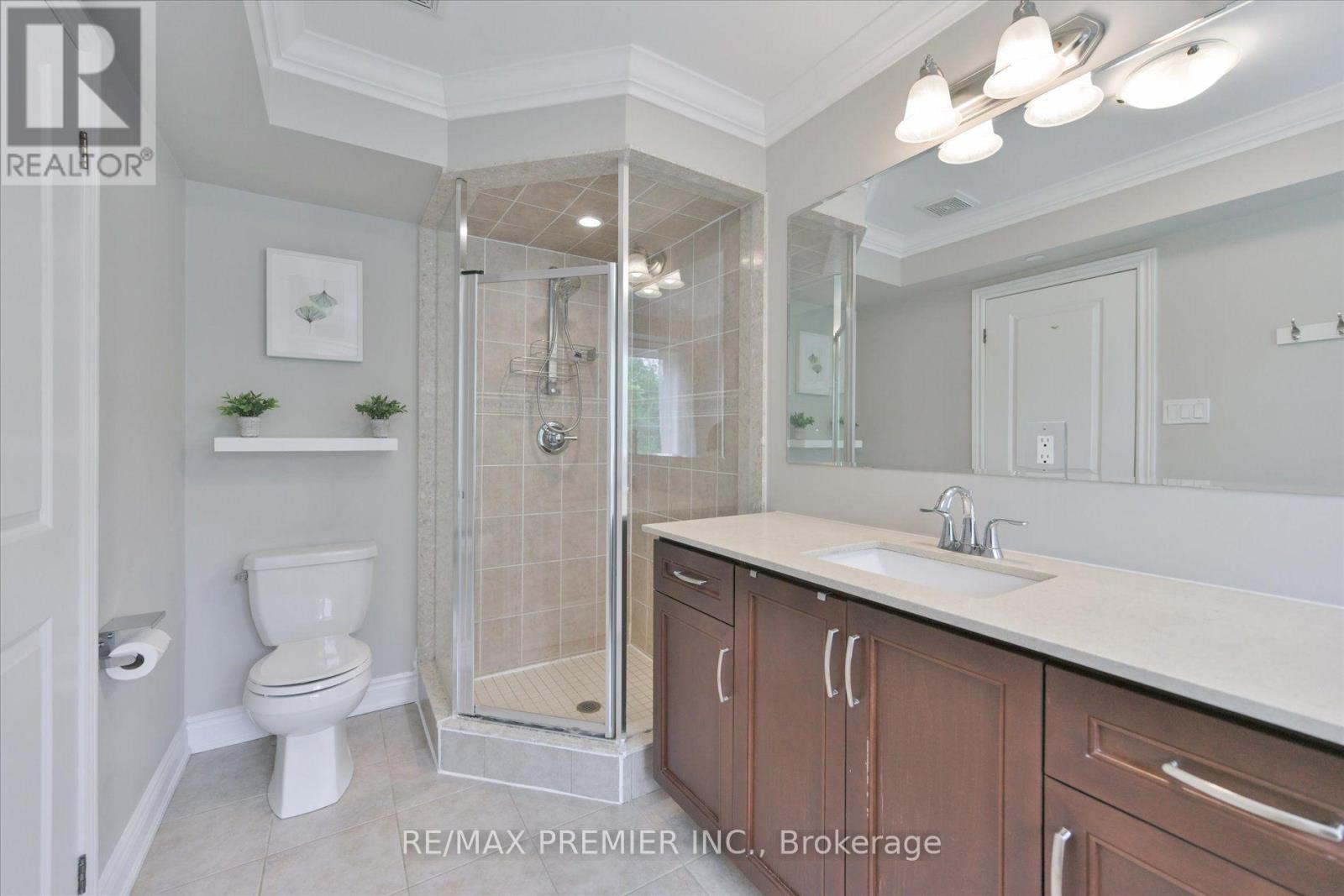 #114 1331 MAJOR MACKENZIE DRIVE - 17