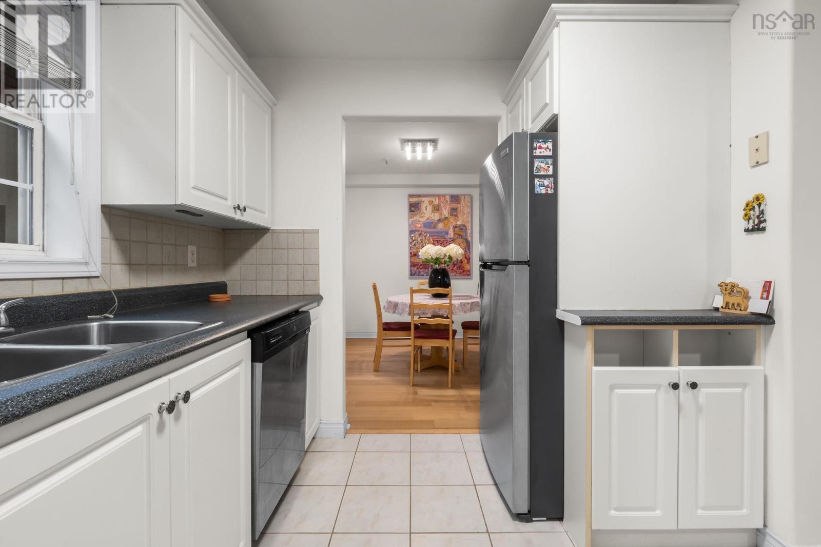 5224B Harvey Street, Halifax, NS B3J1A7 Street - 17