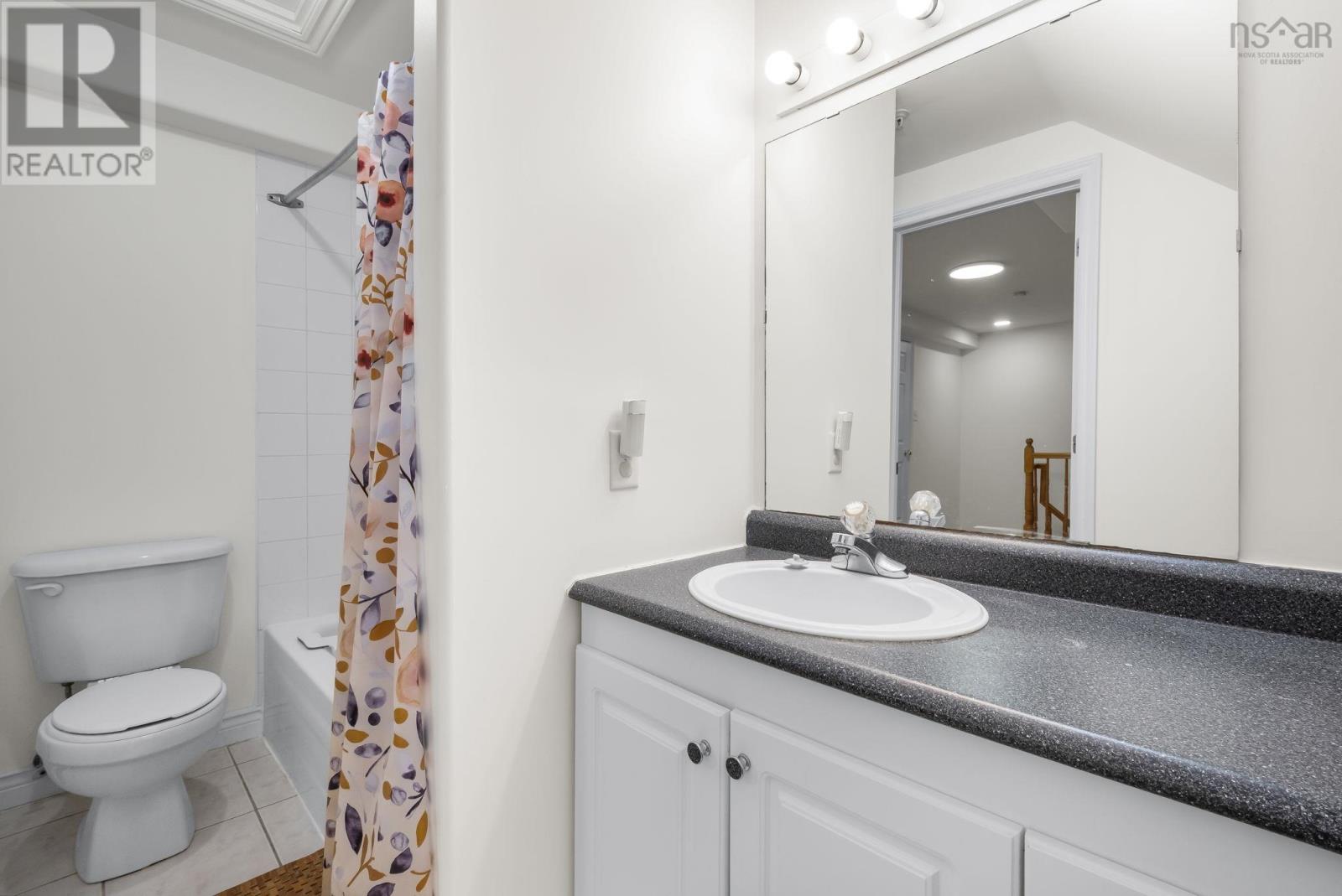 5224B Harvey Street, Halifax, NS B3J1A7 Street - 32