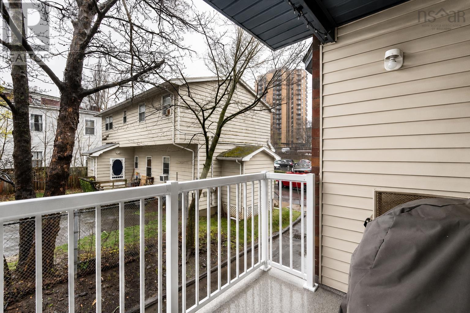 5224B Harvey Street, Halifax, NS B3J1A7 Street - 28