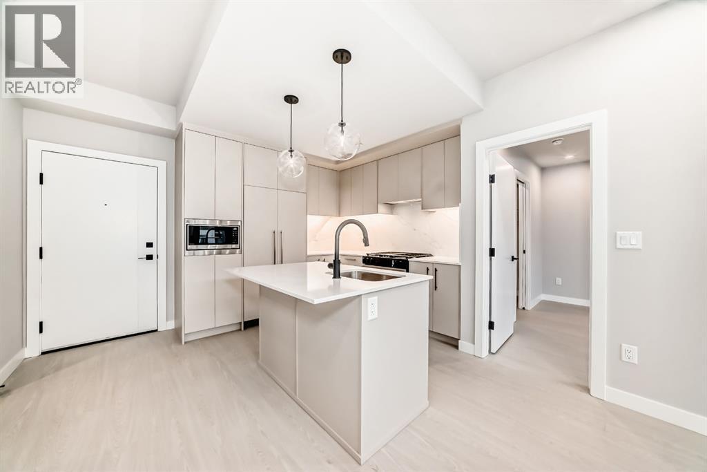 #206 8375 Broadcast Avenue SW - 4