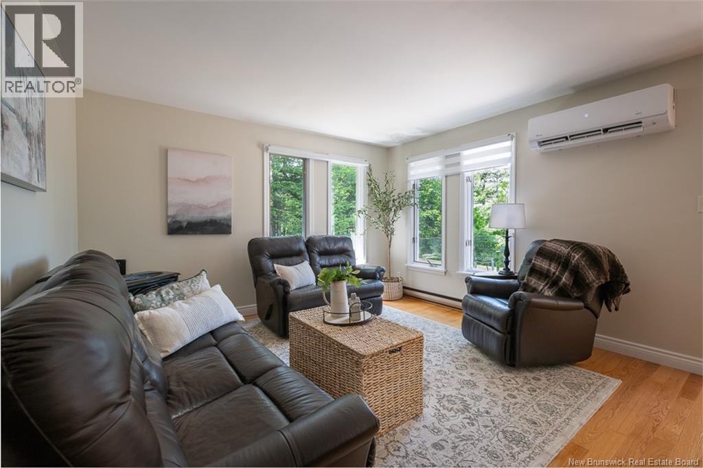 448 Yoho Lake Road - Image 11