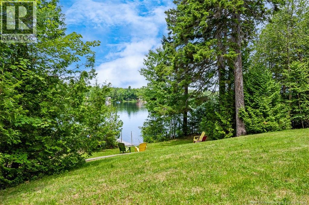 448 Yoho Lake Road - 28