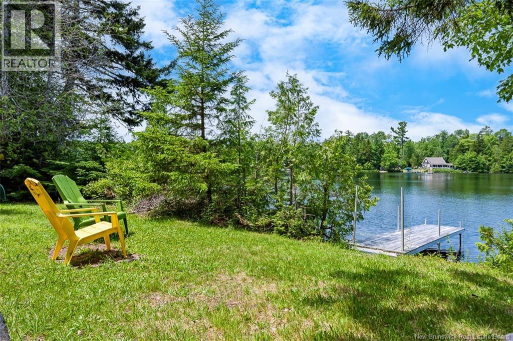448 Yoho Lake Road - 31