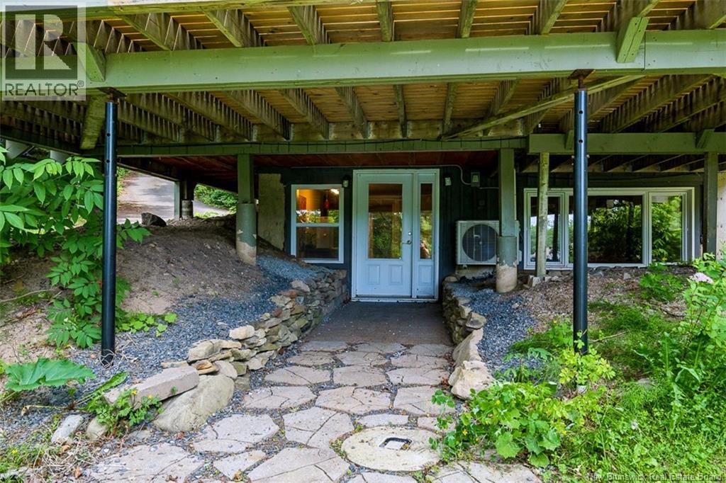 448 Yoho Lake Road - Image 36