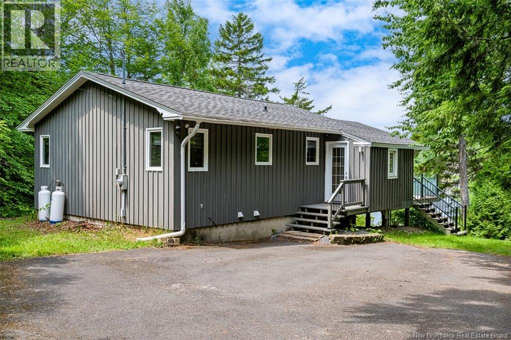 448 Yoho Lake Road - Image 40