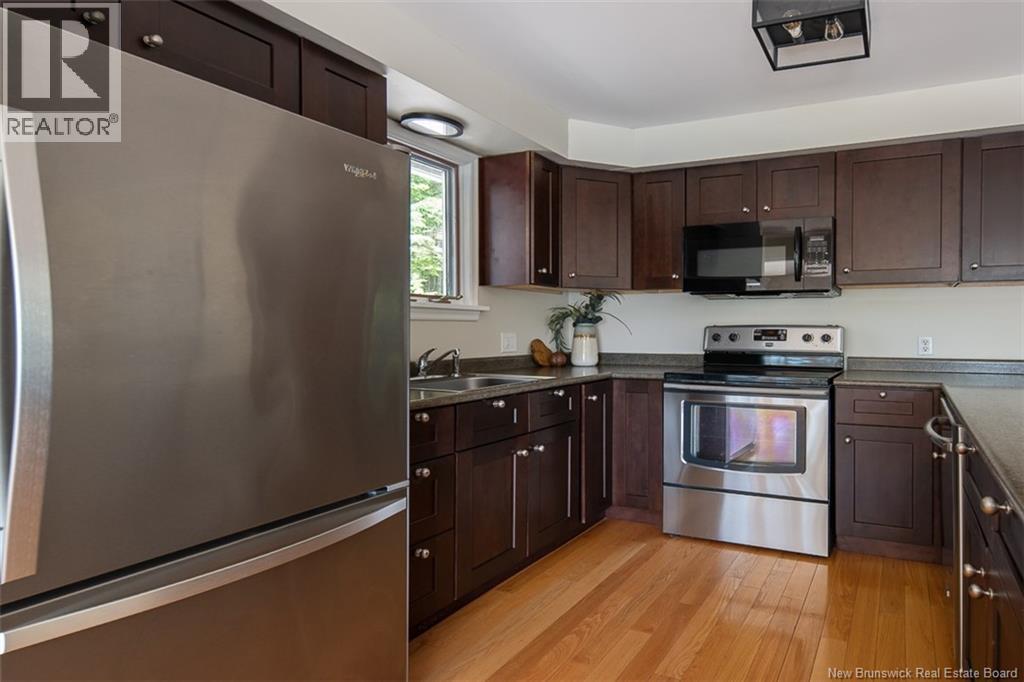 448 Yoho Lake Road - 7