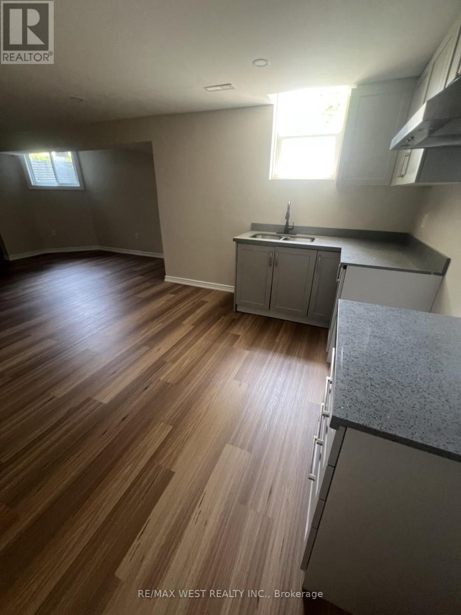 60 FURROW DRIVE - 18