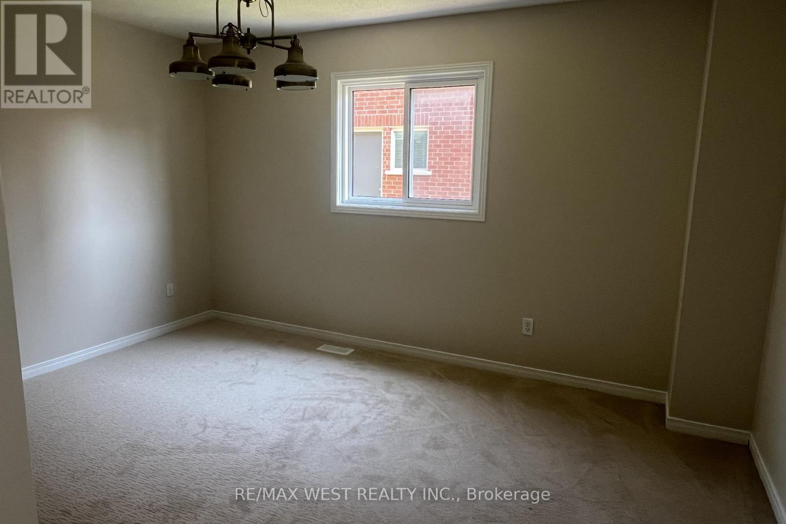 60 FURROW DRIVE - 7