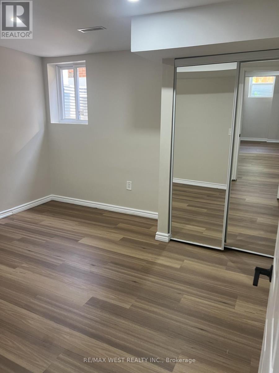 60 FURROW DRIVE - 19