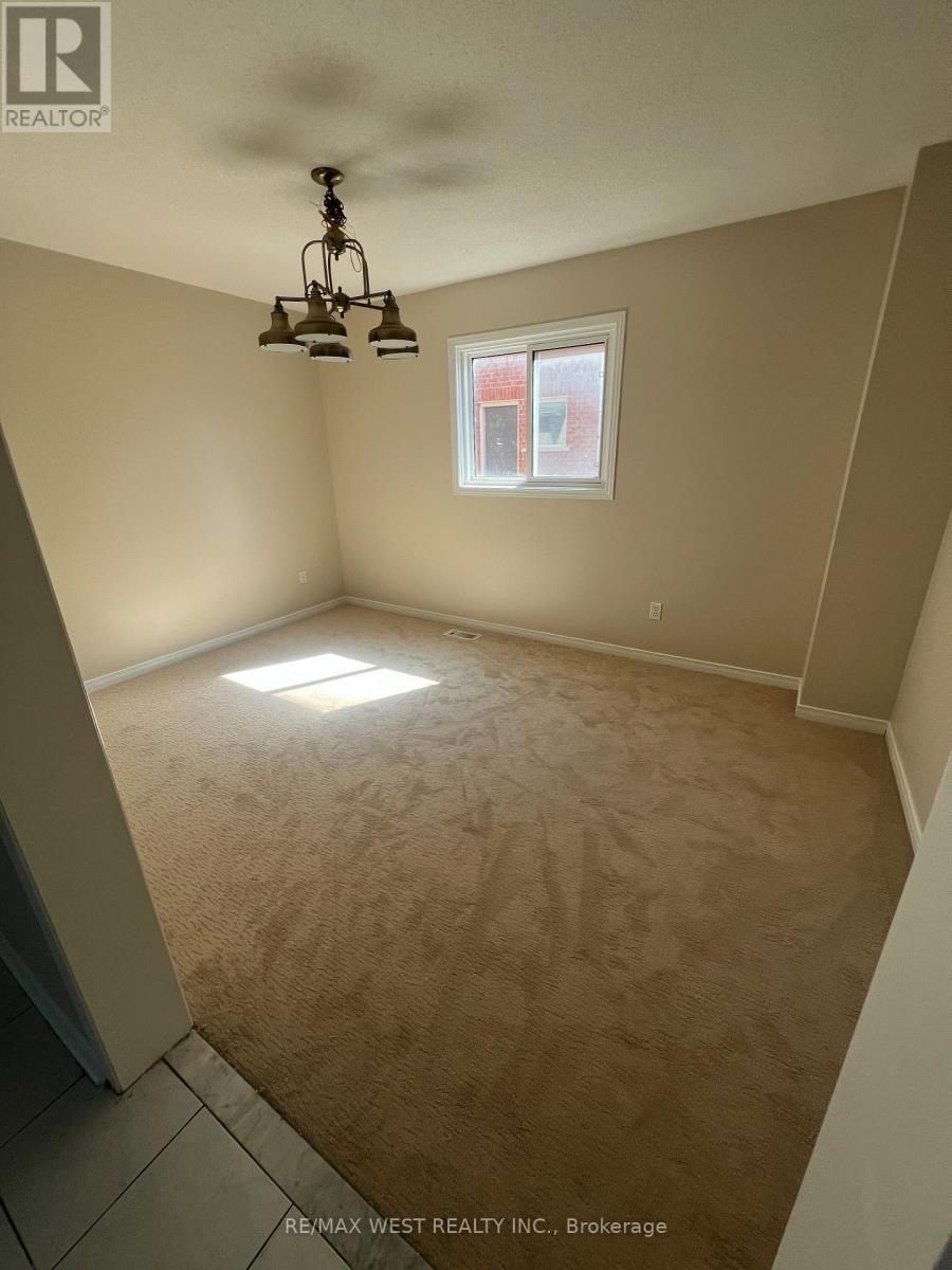60 FURROW DRIVE - 8