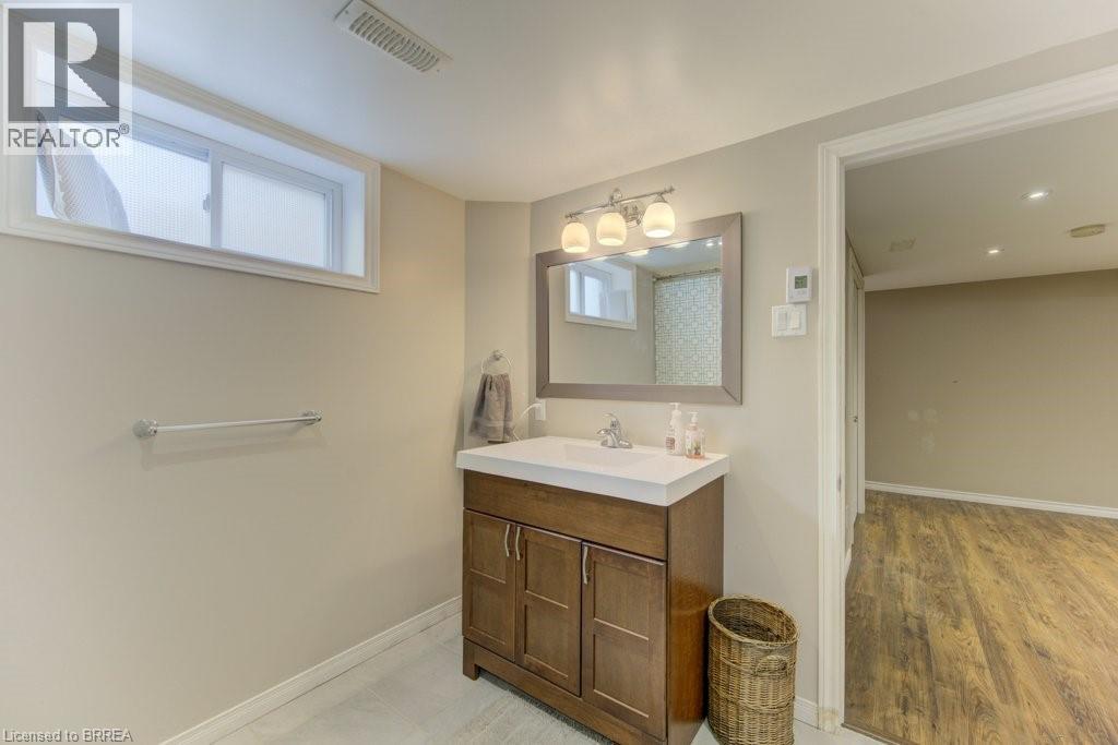 101 SEVENTH Avenue - 27