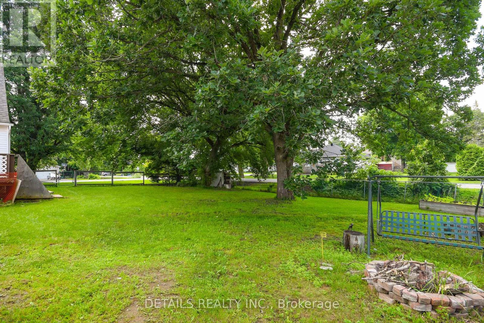 22 COLONEL MURRAY STREET - 40