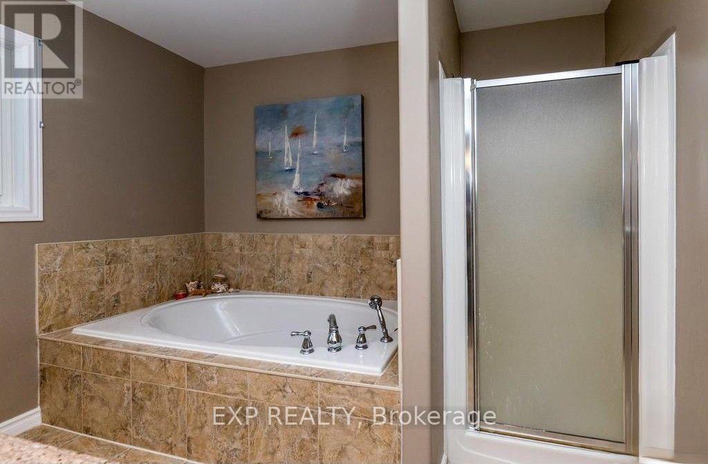 11 PEPPERIDGE WAY, Ottawa. Luxury613. By Peter Sagos - Image 9