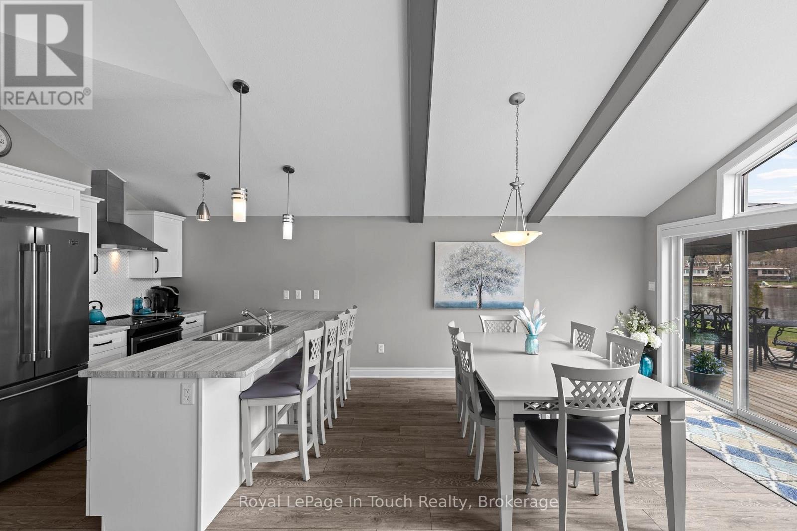 110 LONE PINE ROAD - 20
