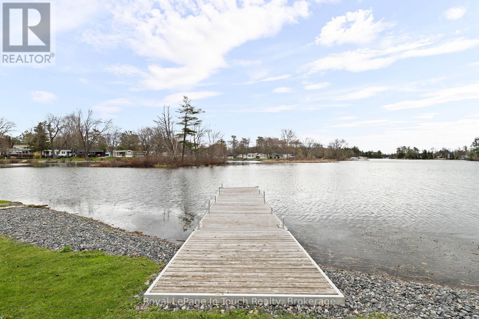 110 LONE PINE ROAD - 34