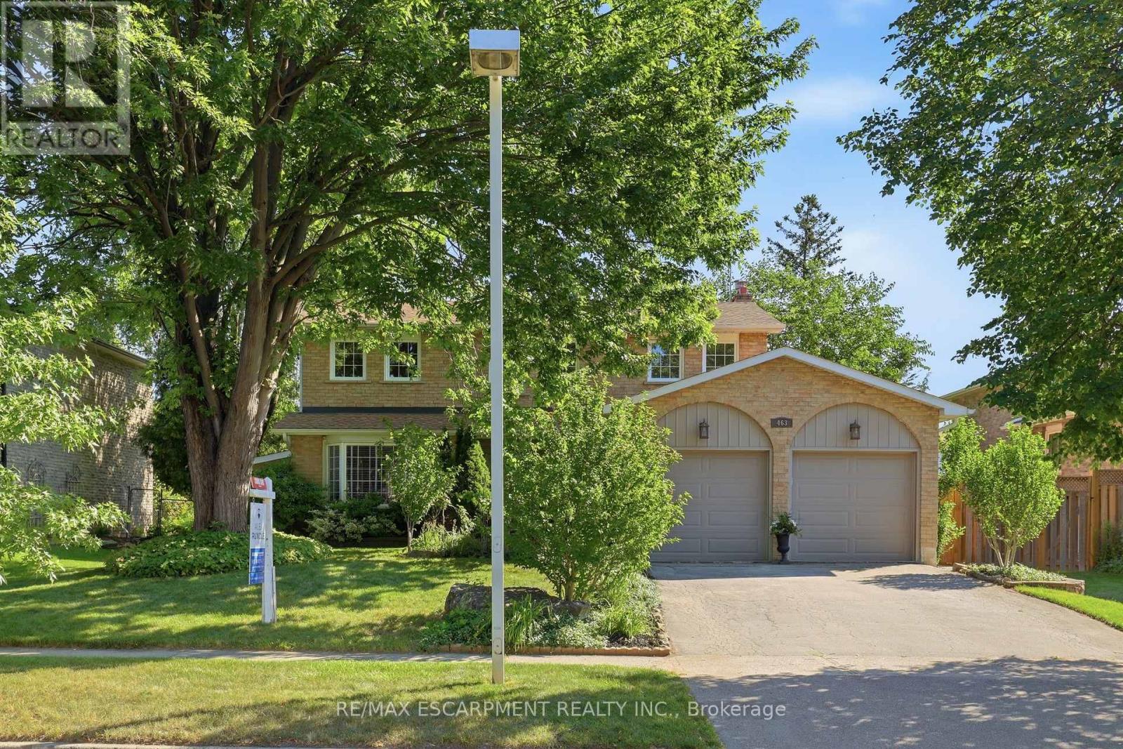 463 GOWLAND CRESCENT - 41