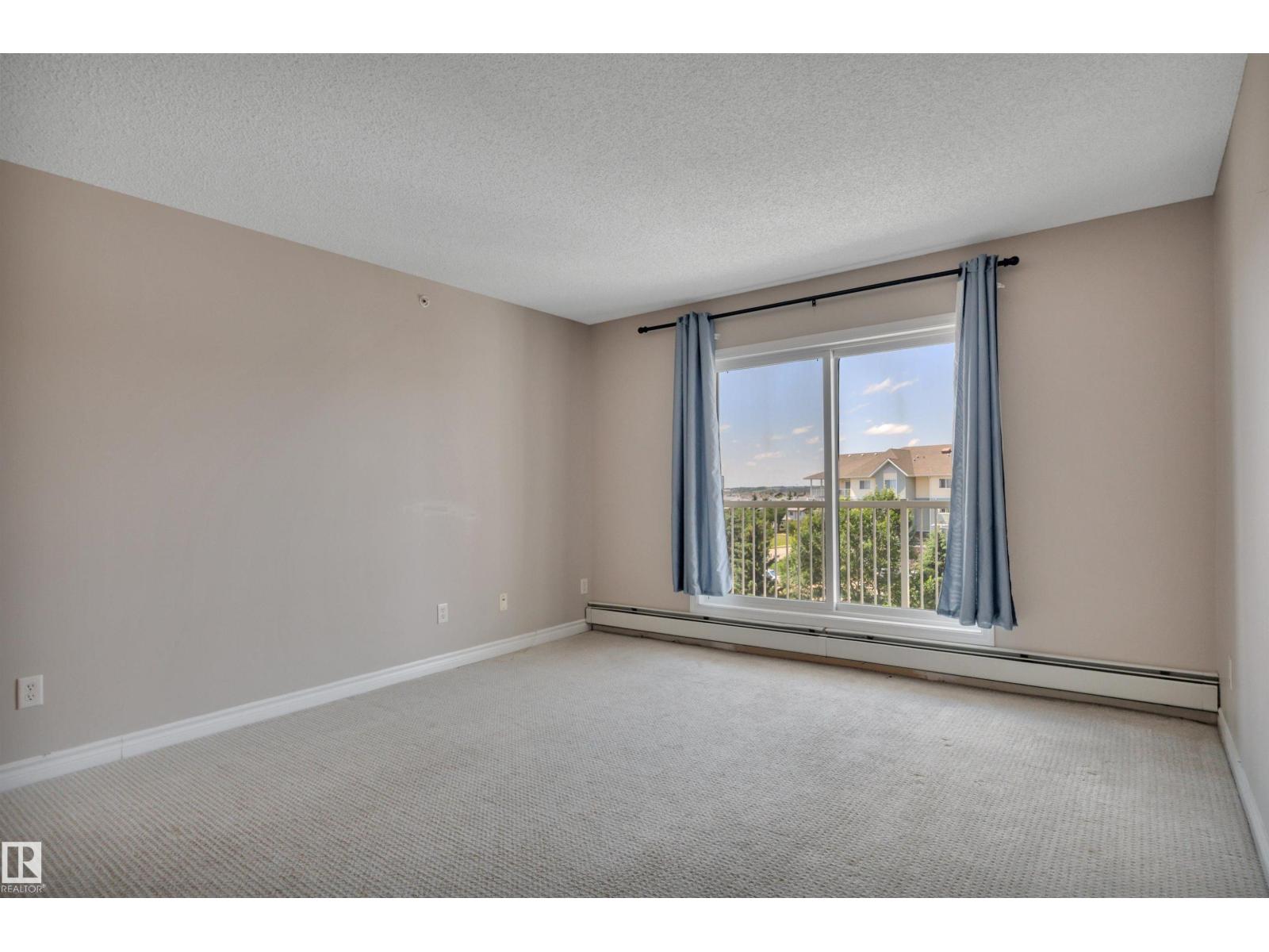#412 70 WOODSMERE CL - 8