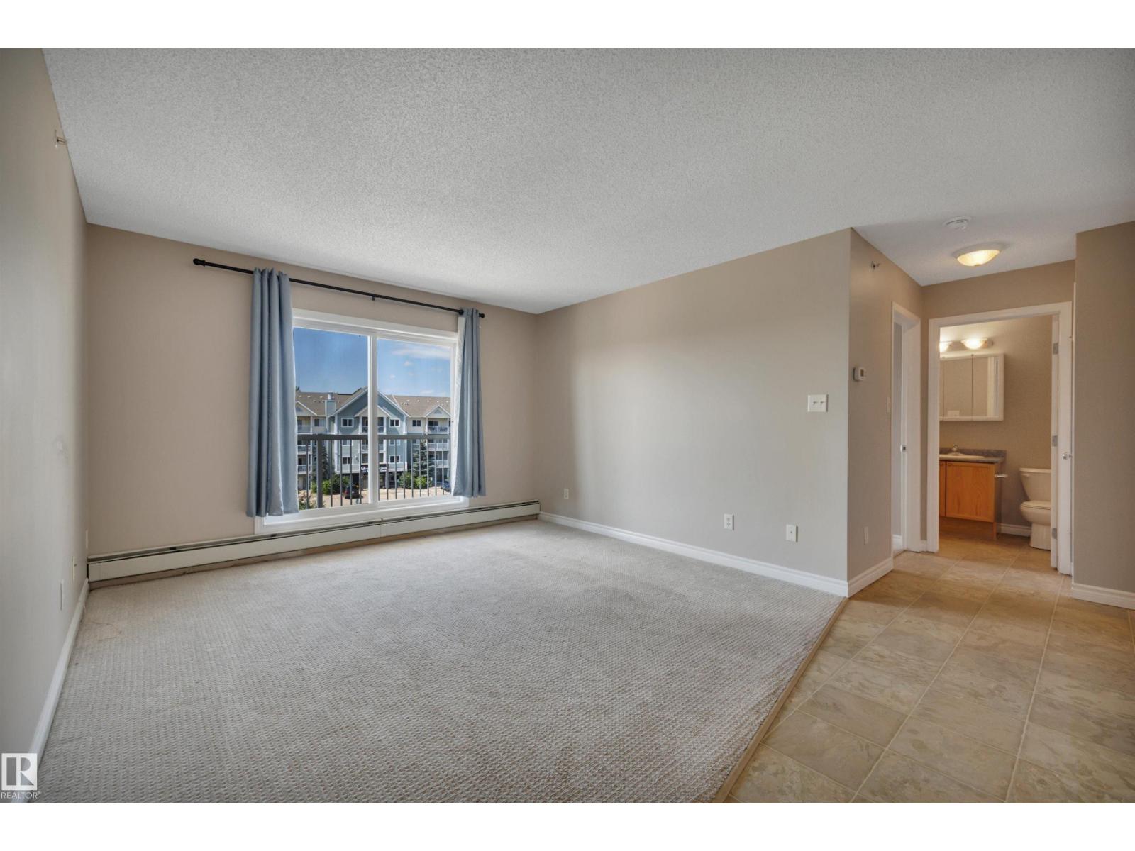 #412 70 WOODSMERE CL - 9