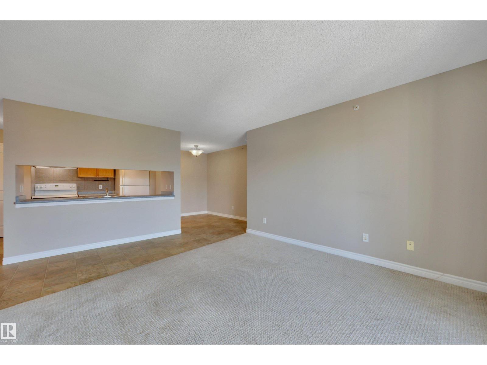 #412 70 WOODSMERE CL - 15