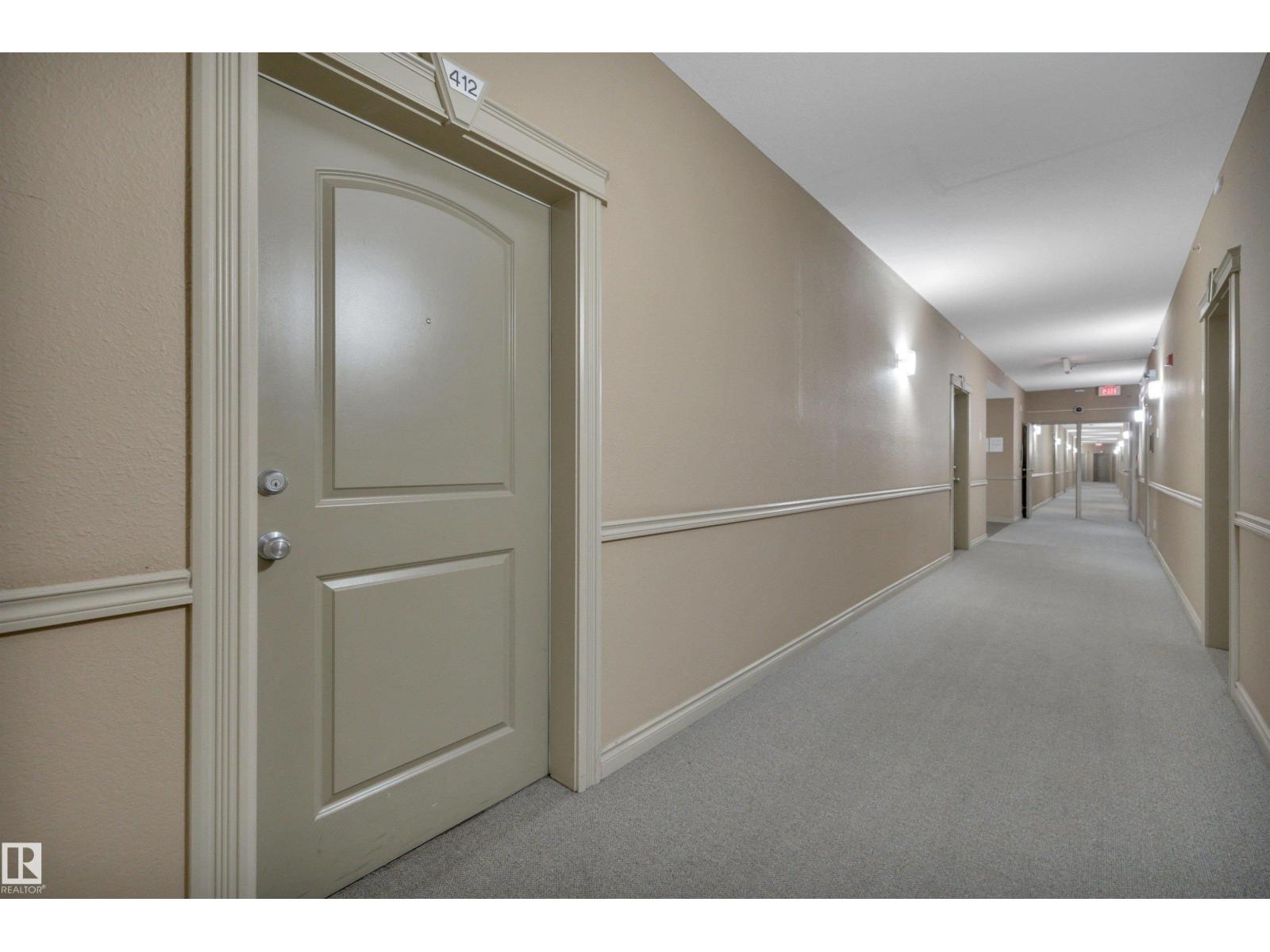 #412 70 WOODSMERE CL - 5