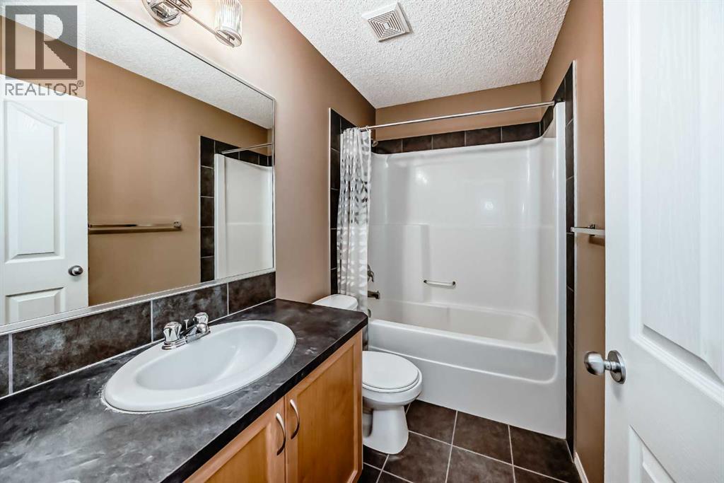 73 Royal Birch Way NW - 27