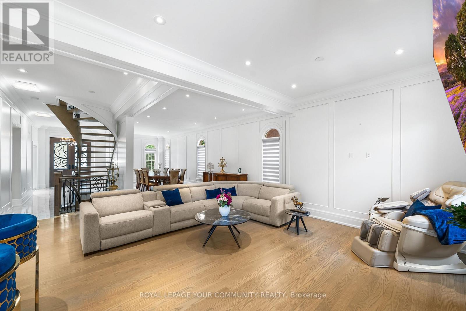 42 OATLANDS CRESCENT - 10