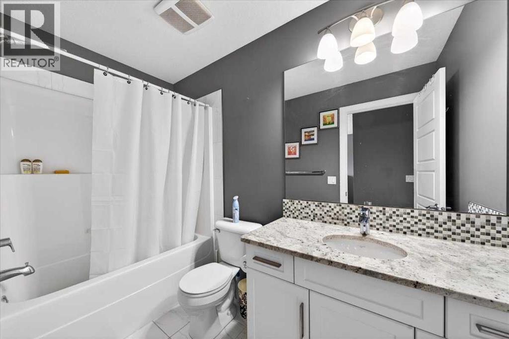72 Redstone Drive NE - 37