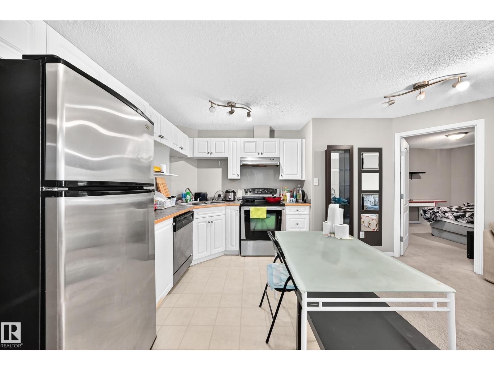 #221 5350 199 ST NW - 5