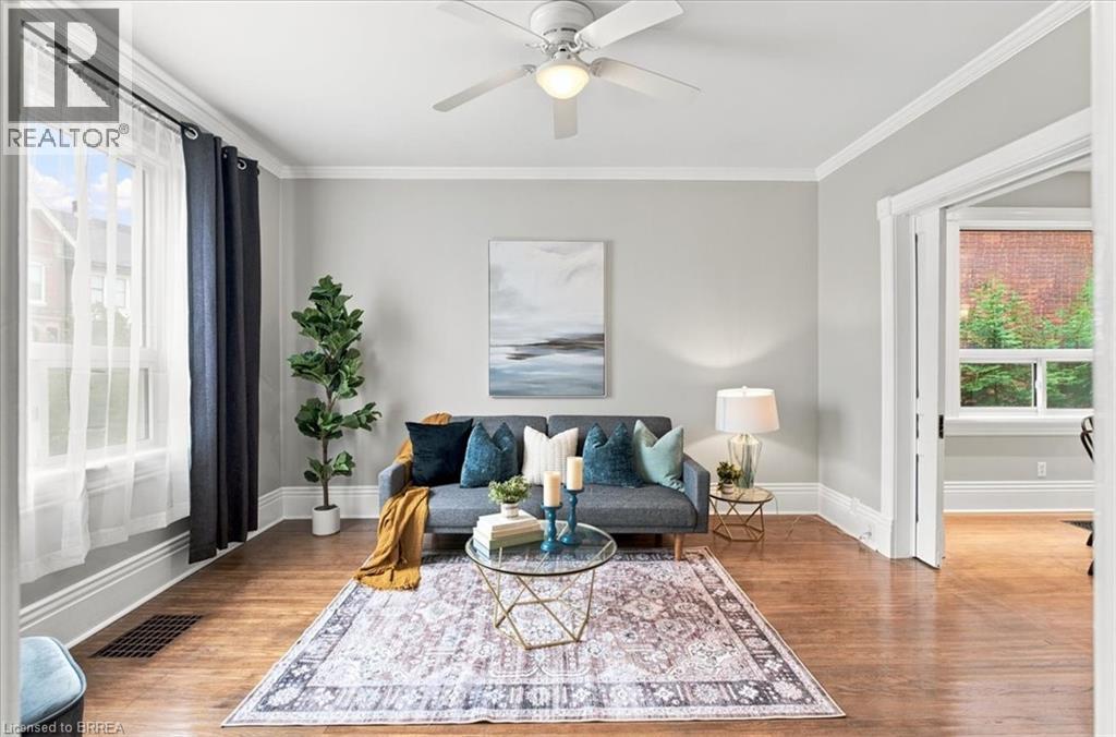 4-bedroom home for sale at 55 WILLIAM Street, Paris ON · photo 10 of 45