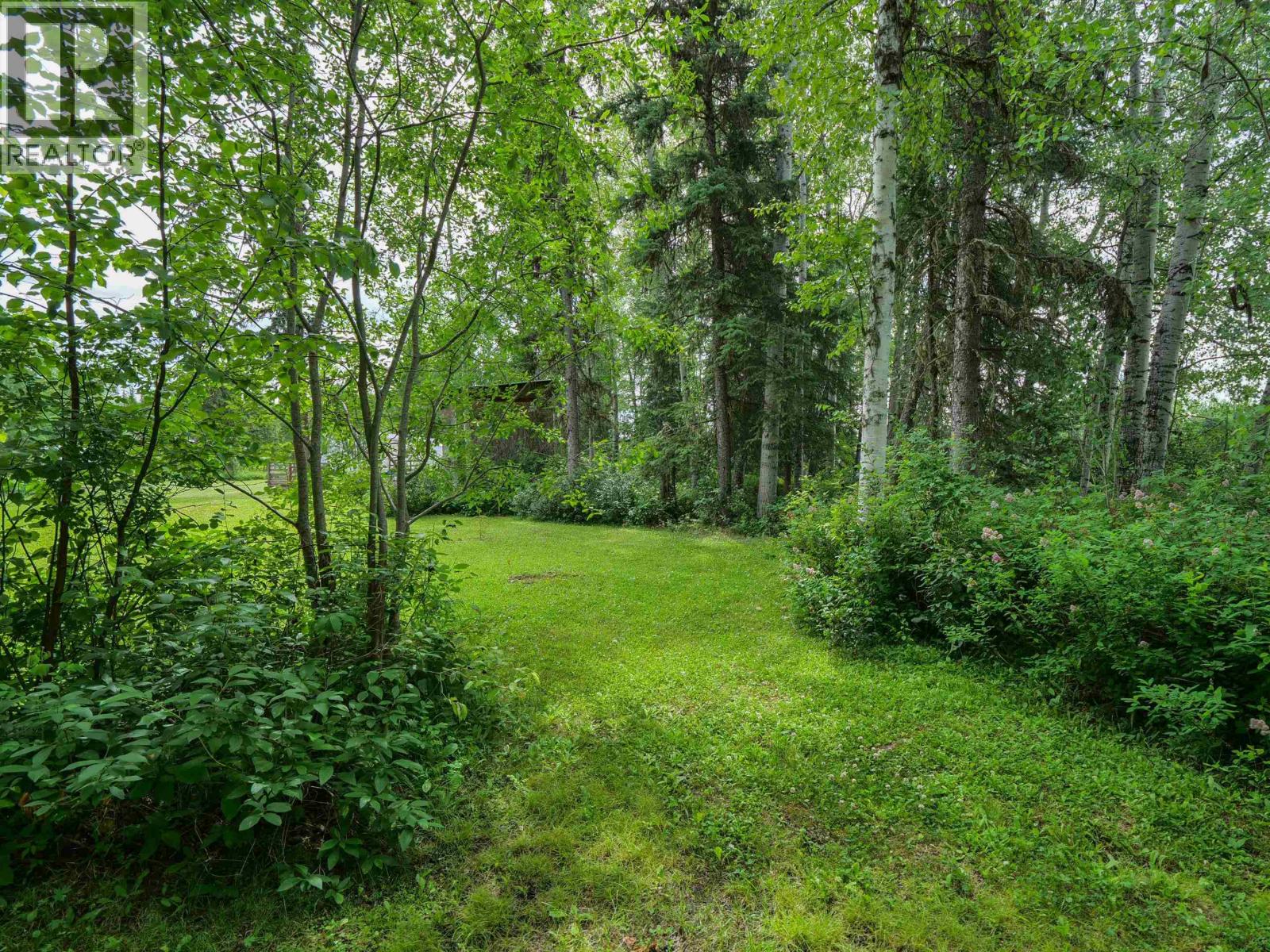 823 BARKERVILLE HIGHWAY, Quesnel