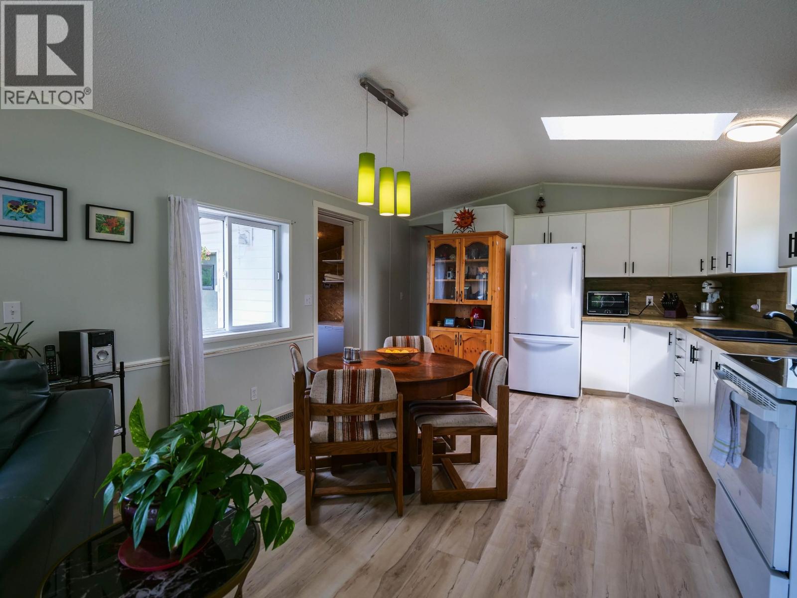 823 BARKERVILLE HIGHWAY, Quesnel