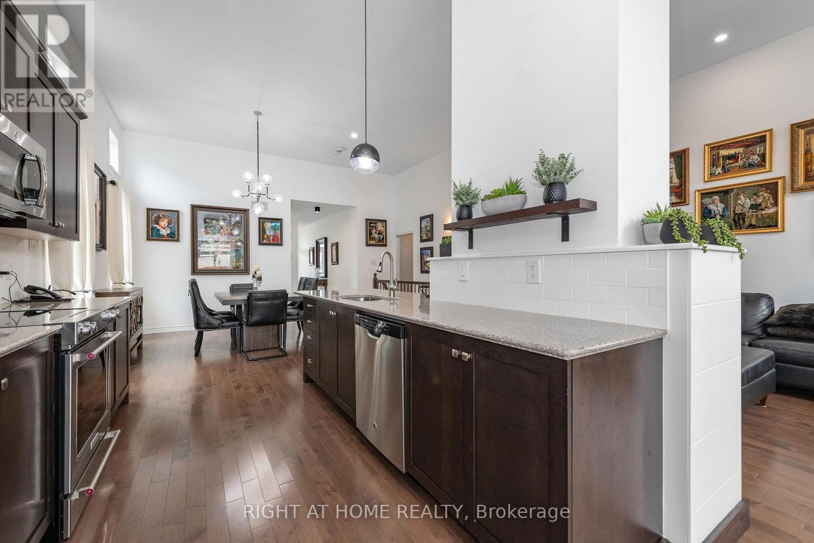 238 DE L'ETANG STREET - 15