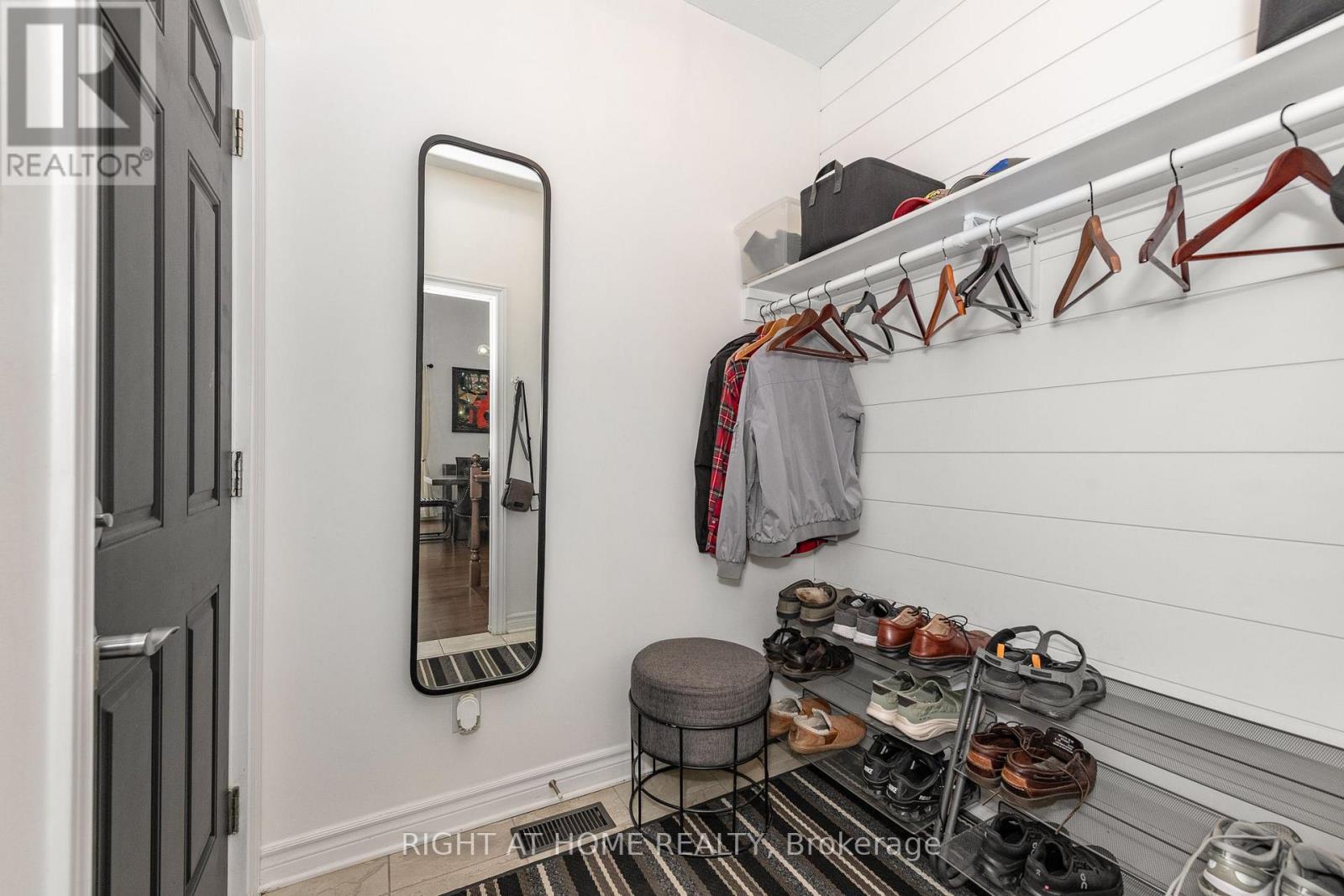 238 DE L'ETANG STREET - 22
