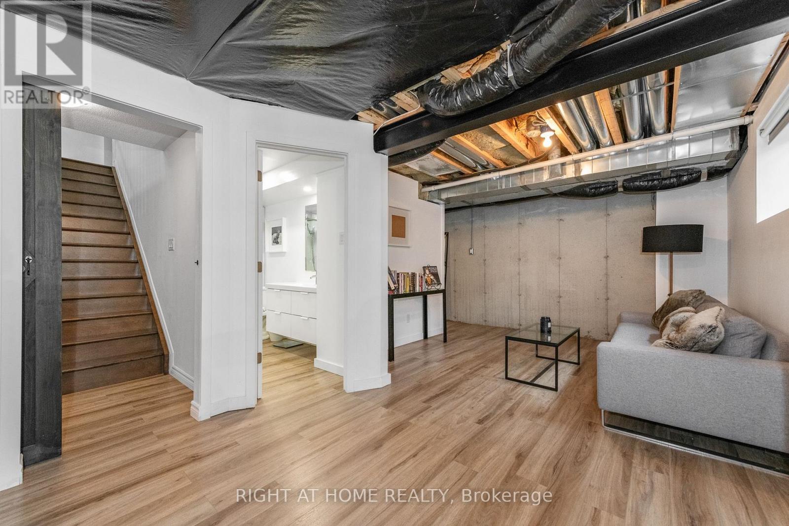 238 DE L'ETANG STREET - 38