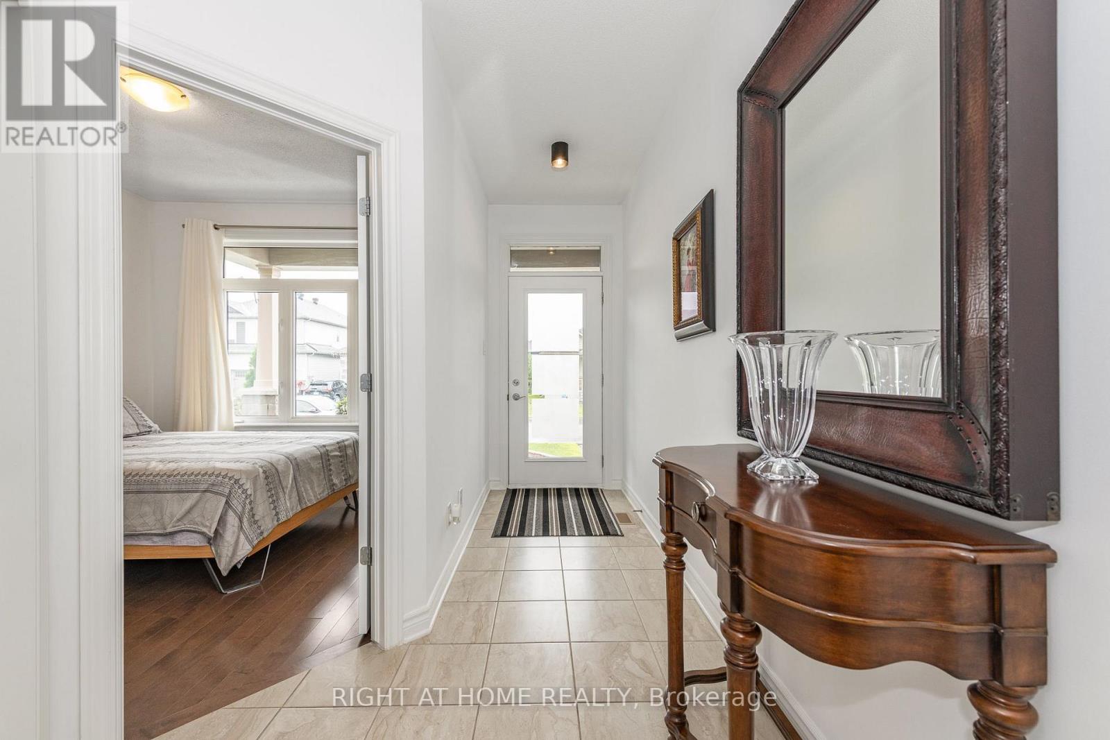 238 DE L'ETANG STREET - 4