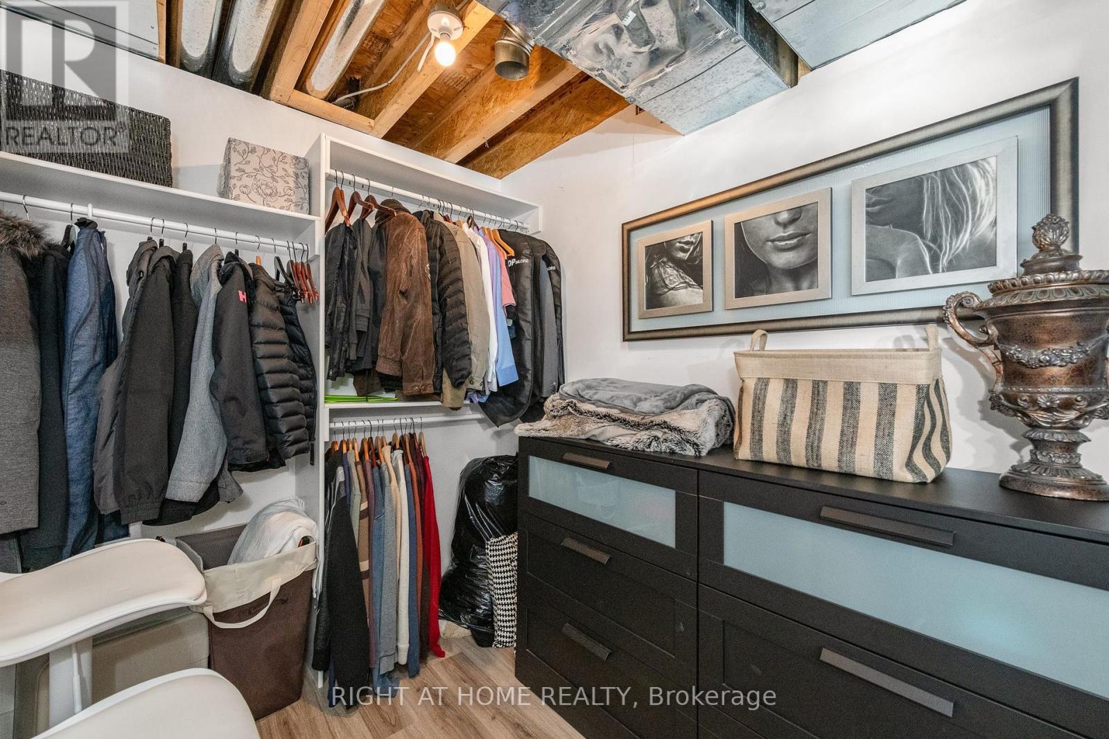 238 DE L'ETANG STREET - 41
