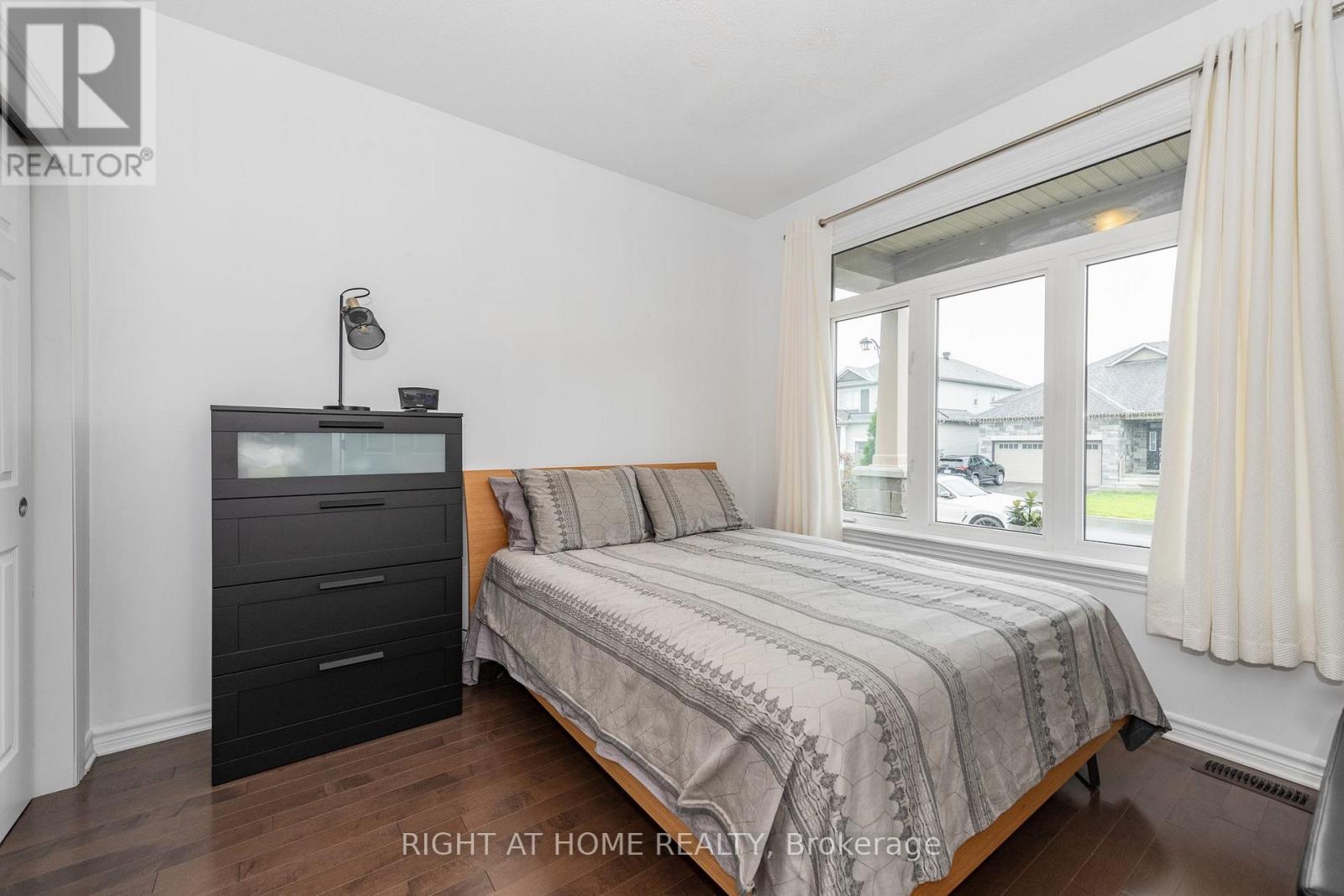 238 DE L'ETANG STREET - 5