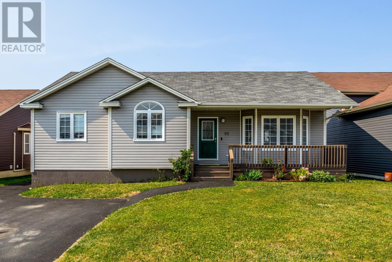10 Seascape Drive - 1