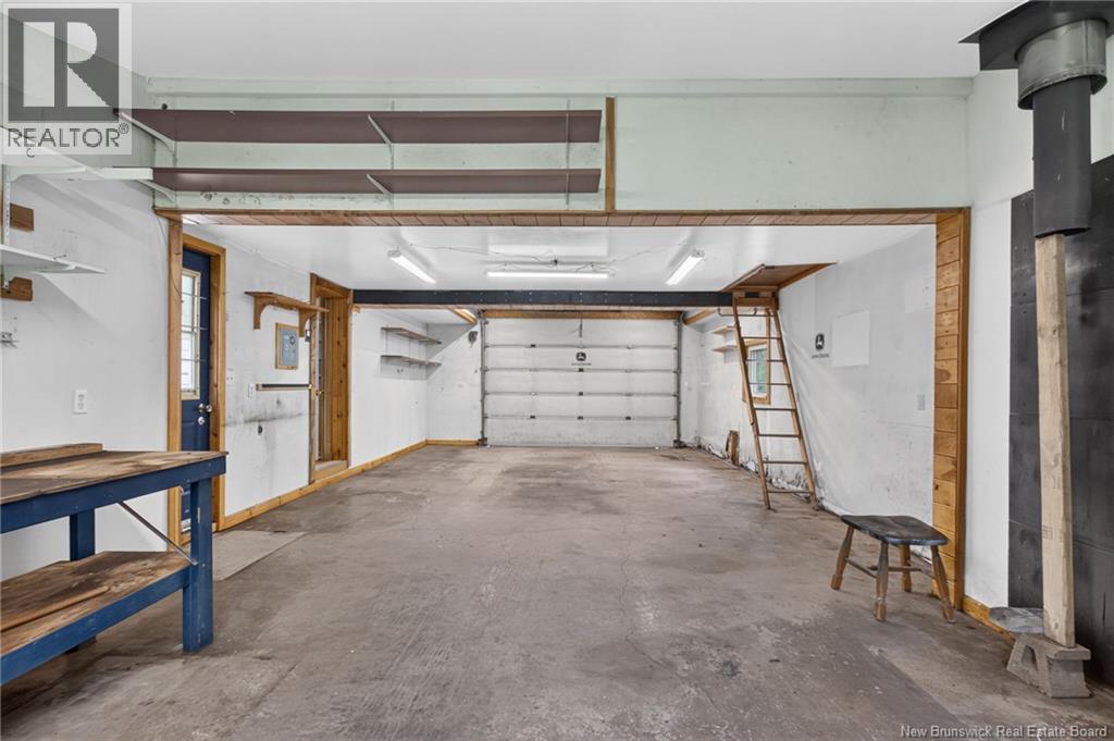 2280 Route 890 - Image 36