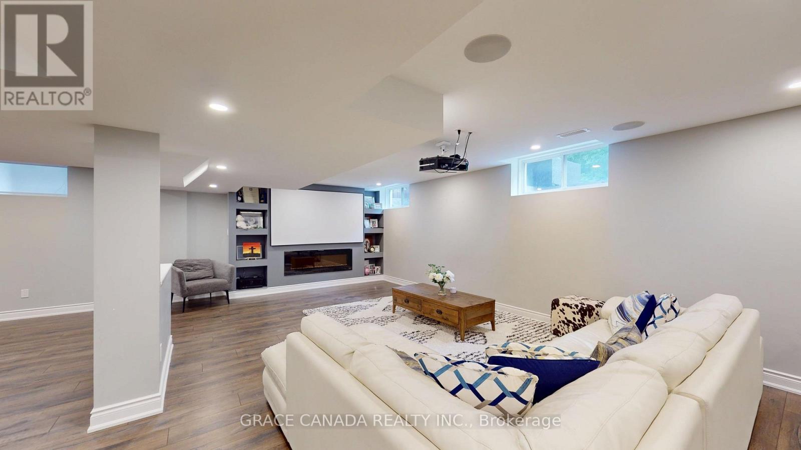 3455 LIPTAY AVENUE - 18
