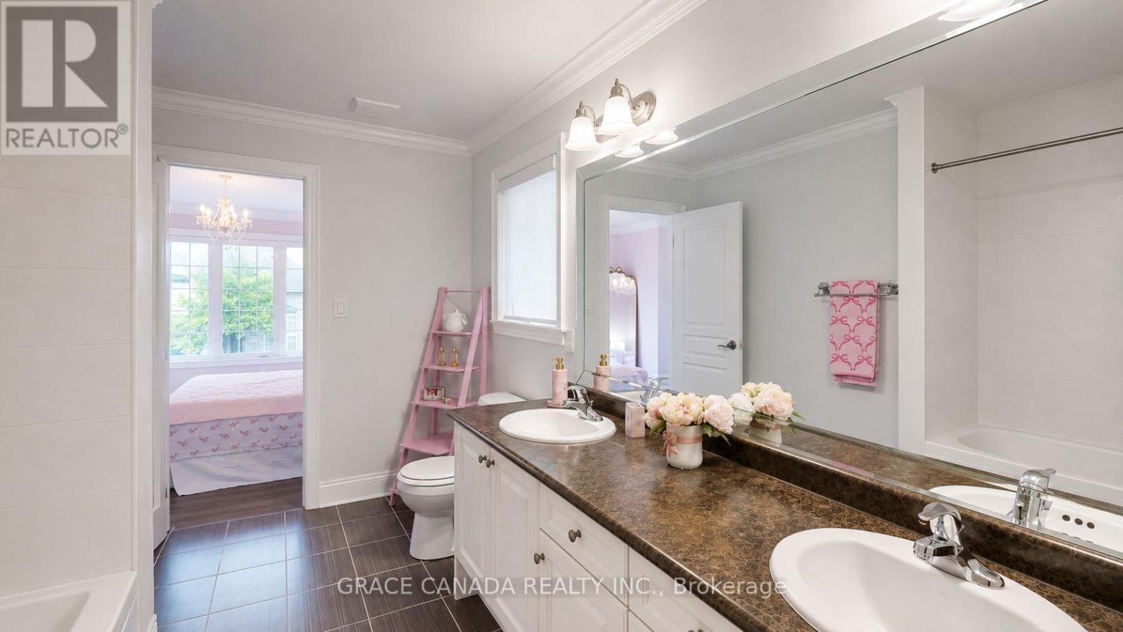 3455 LIPTAY AVENUE - 13