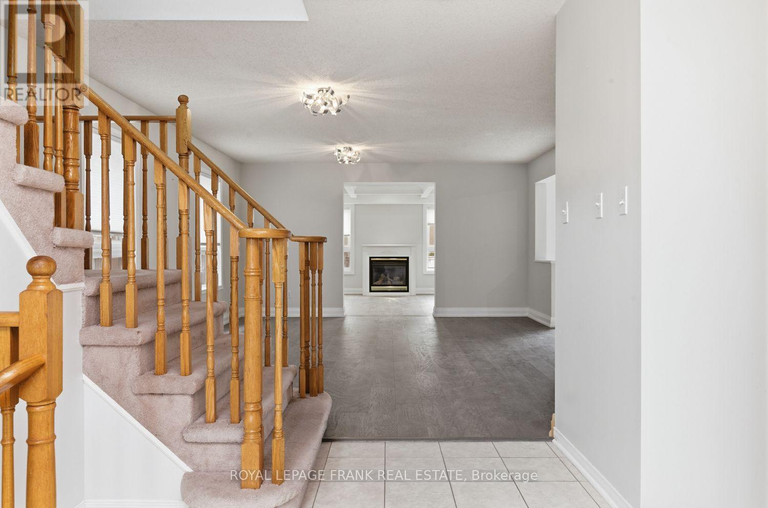 31 GABRIELLE CRESCENT - 5