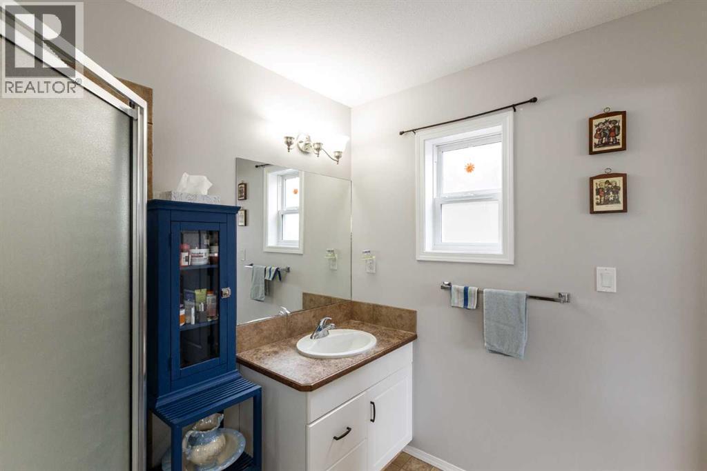 10 Hawthorne Way - 22