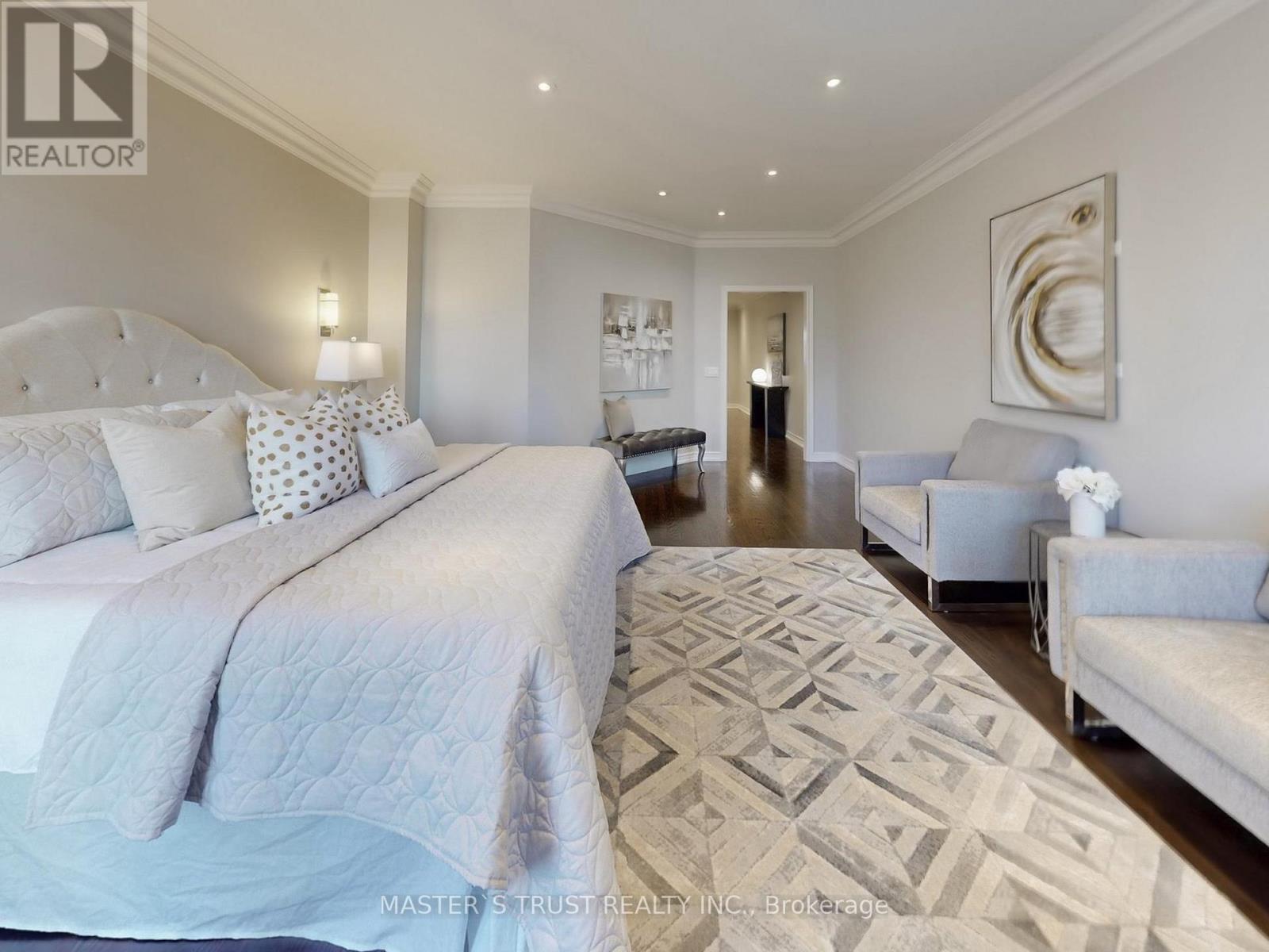 #11 260 RUSSELL HILL ROAD - 13