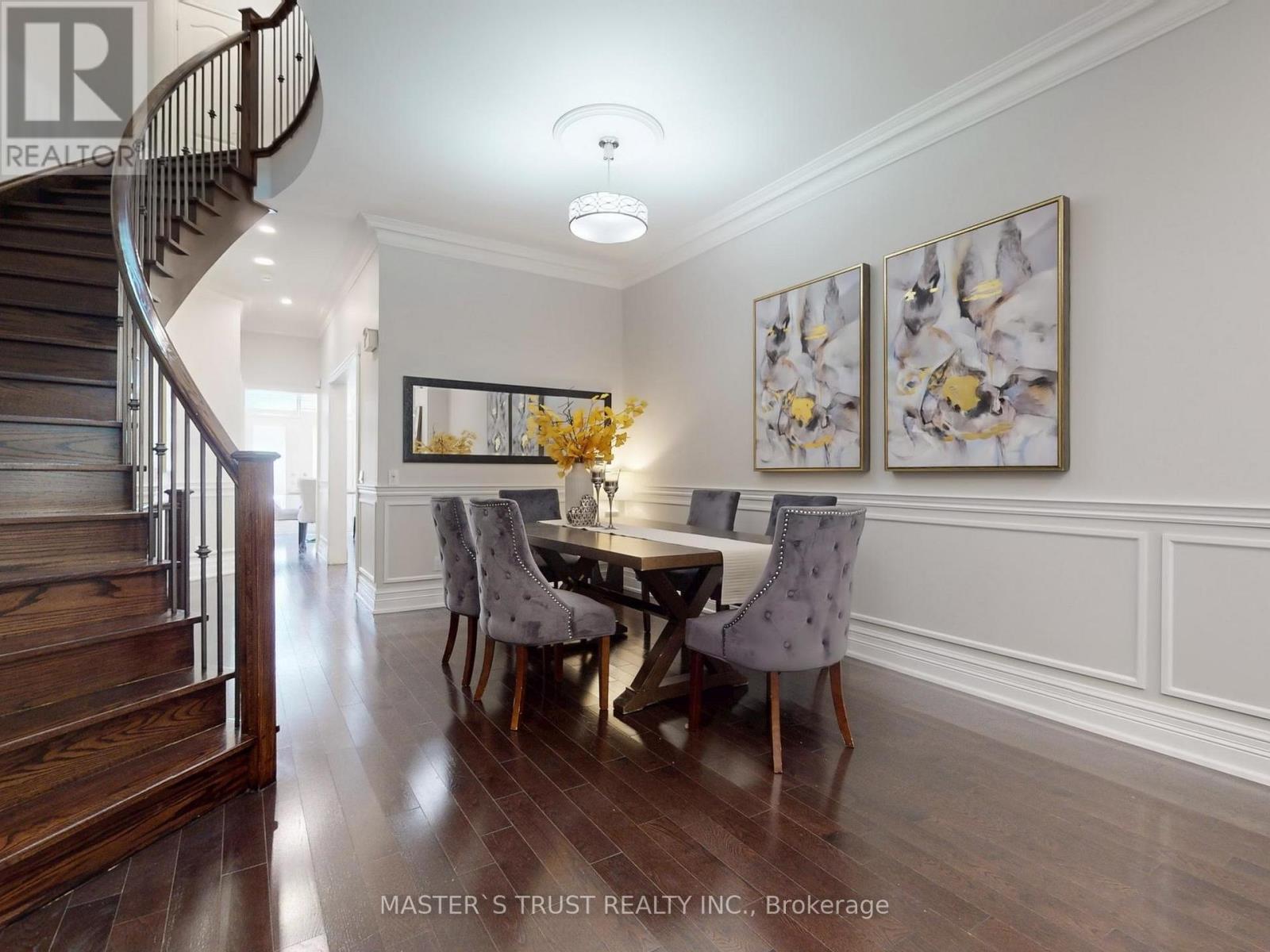 #11 260 RUSSELL HILL ROAD - 4