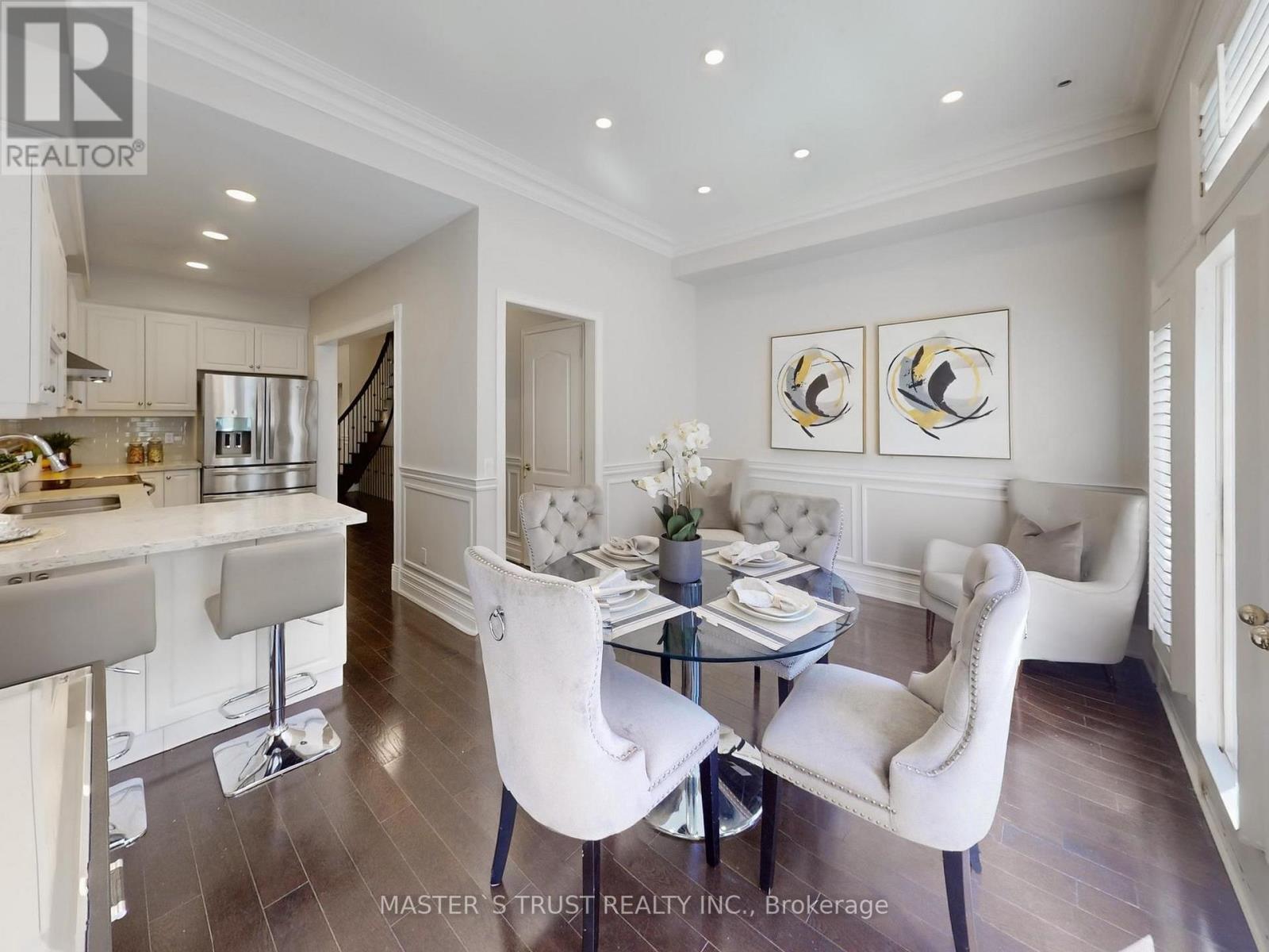 #11 260 RUSSELL HILL ROAD - 8