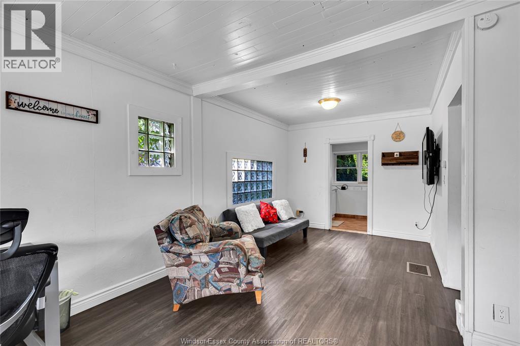 1757 PIERRE AVENUE - 7