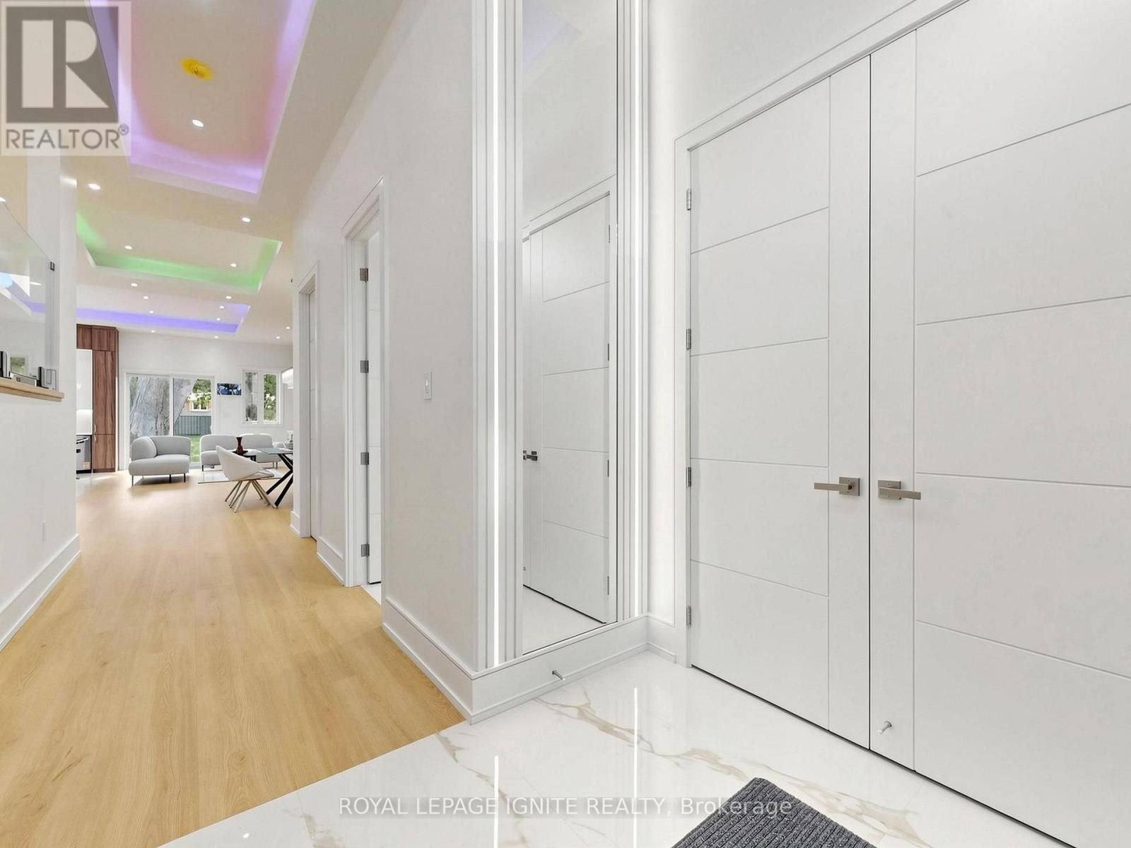 160 MANSE ROAD N - 16
