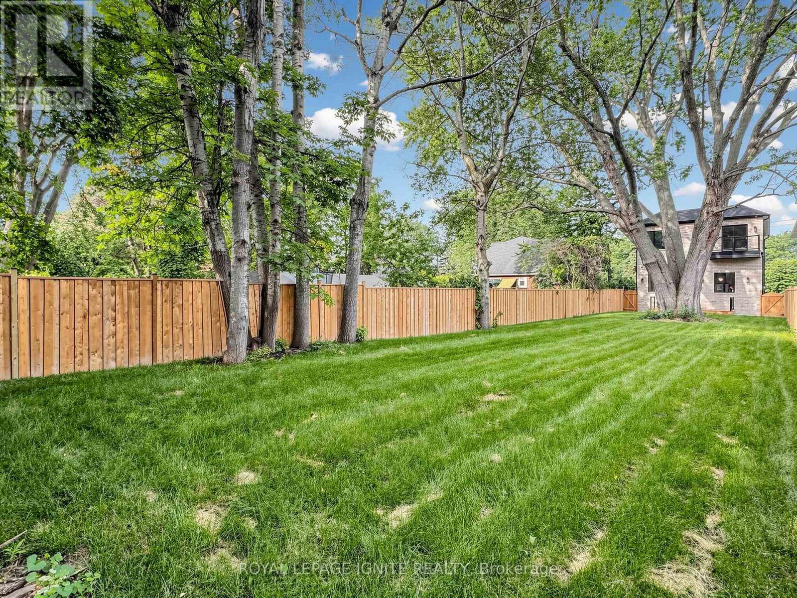 160 MANSE ROAD N - 49